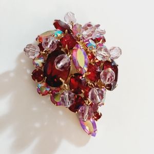 Vintage 50s red Julianna rhinestone iridescent aurora borielis crystal dangl pin